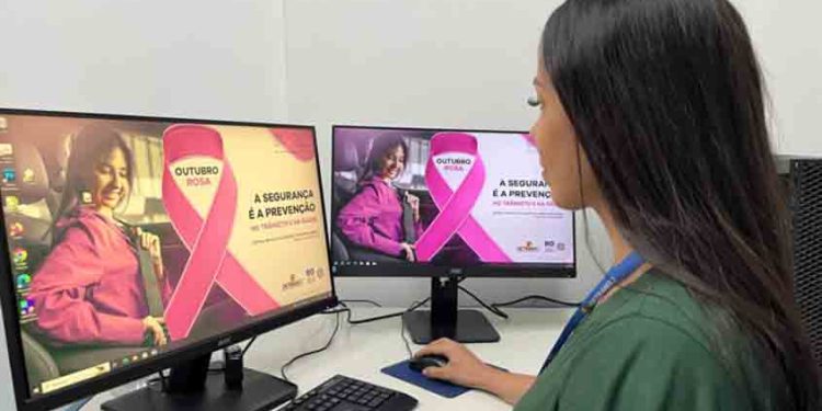 Campanha Outubro Rosa reforça a importância do exame clínico e cuidados necessários