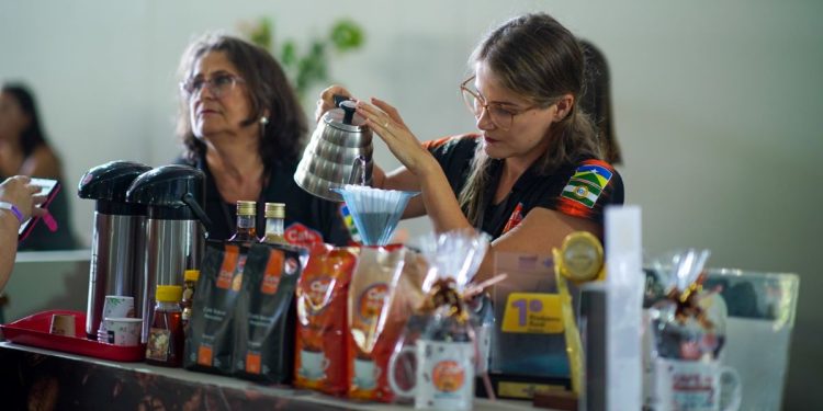Cacoal abre feira tecnológica para impulsionar cafeicultura rondoniense
