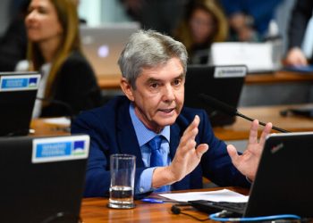 Senador cobra informações  após licitação da ponte binacional Brasil-Bolívia ser suspensa