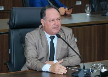 Deputado Pedro Fernandes participa de reunião com produtores e associações agrícolas em Campo Novo de Rondônia