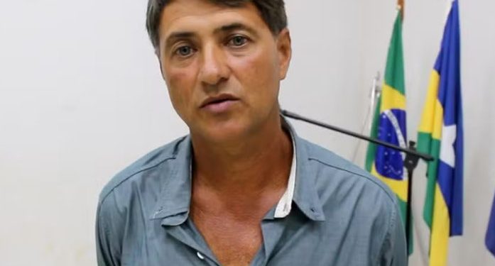 Ex-prefeito de Vale do Anari, RO, é morto a tiros dentro de caminhonete