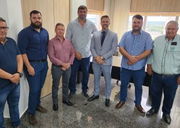 Prefeito eleito de Cabixi e vereadores se reúnem com o deputado Delegado Lucas