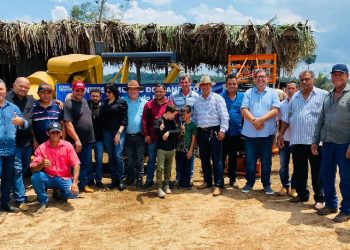 Pedro Fernandes entrega implementos agrícolas e fortalecer a produção rural em Machadinho D’Oeste