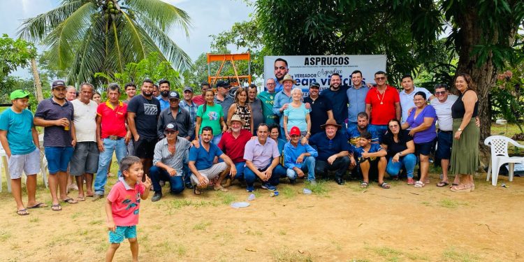 Pedro Fernandes investe R$ 150 mil na agricultura familiar com entrega de implementos em Cujubim