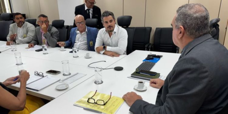 Thiago Flores garante desbloqueio da área poligonal da Gleba Massaco para fins de regularização fundiária.