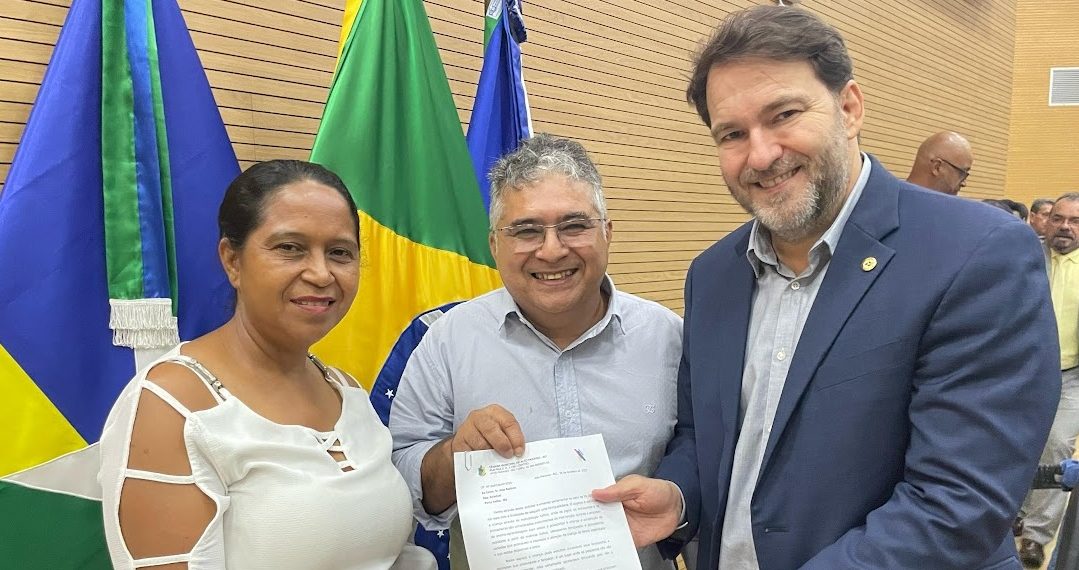 Presidente Alex Redano assegura emenda de R$ 50 mil para brinquedoteca em Alto Paraíso