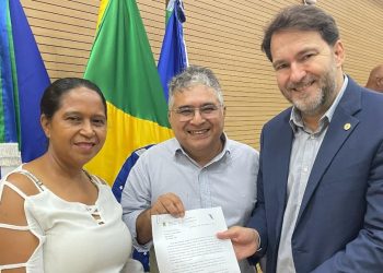Presidente Alex Redano assegura emenda de R$ 50 mil para brinquedoteca em Alto Paraíso