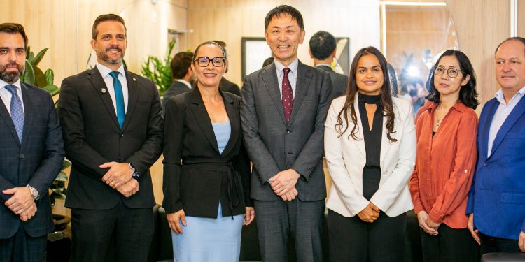 Cônsul-Geral do Japão, Yuichi Miyagawa, é recebido por deputados estaduais