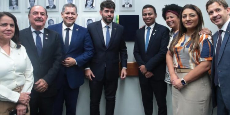 Deputada Sílvia Cristina segue como titular na Comissão de Saúde da Câmara dos Deputados