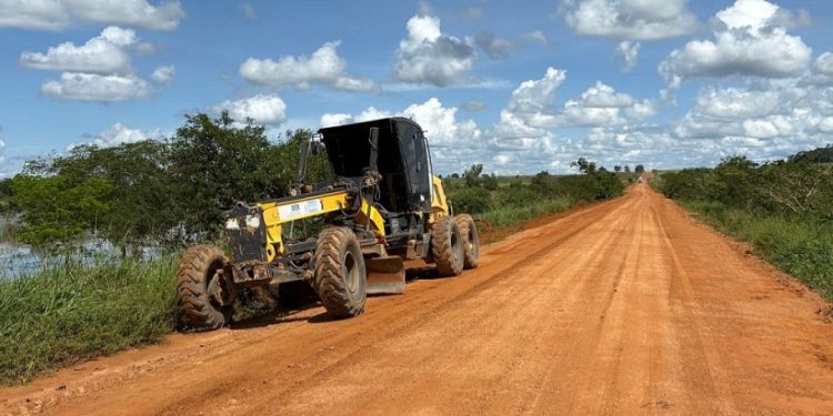Deputado Pedro Fernandes comemora início das obras de recuperação da RO-457 entre Ariquemes e Alto Paraíso