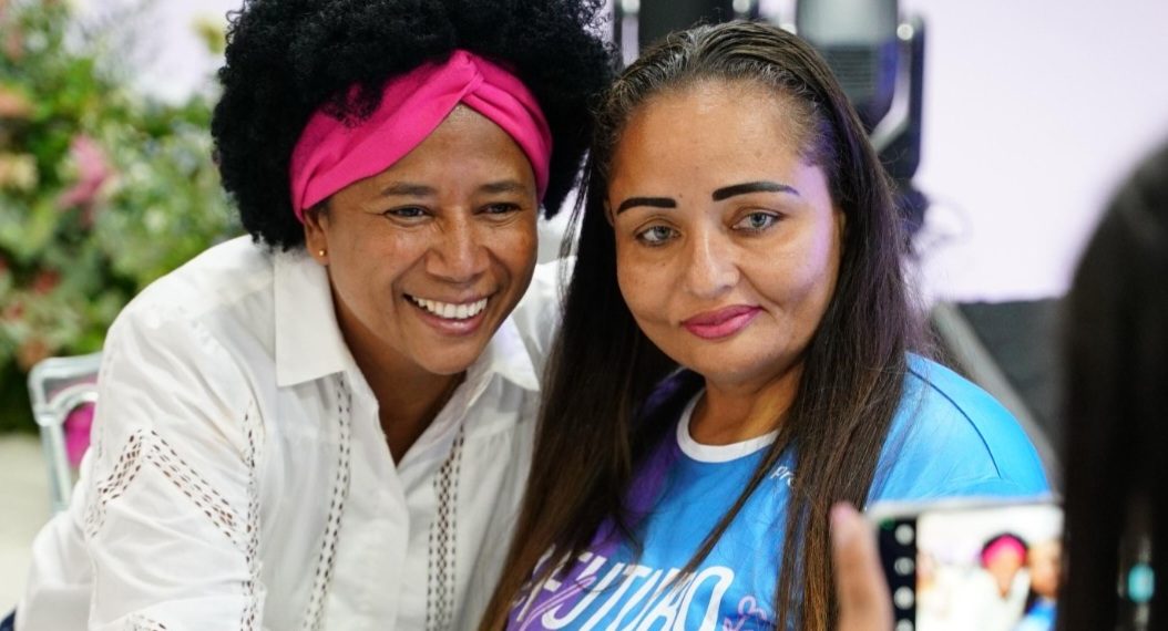 Evento Mulheres que Transformam homenageou personagens da vida real”, diz Sílvia Cristina