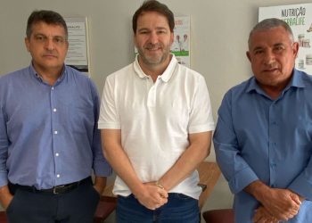 Deputado Alex Redano destina R$ 200 mil para a FICOP e recebe presidente da Associação Comercial de Pimenta Bueno