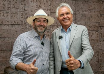 Governador Ronaldo Caiado é recepcionado pelo presidente Alex Redano na 12ª Rondônia Rural Show em Ji-Paraná