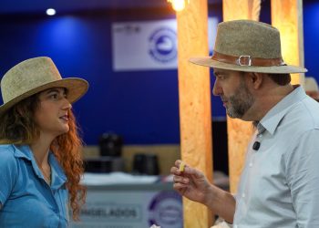 Presidente Alex Redano visita expositores e fortalece apoio da Assembleia durante a Rondônia Rural Show 2025