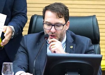 Deputado Alex Redano solicita recuperação urgente da RO-420 entre Buritis e Nova Mamoré