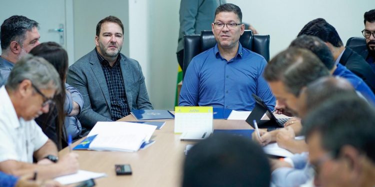 Presidente da Alero se reúne no Palácio do Governo e destaca avanços concretos para moradores do Soldado da Borracha