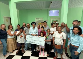 Deputada Sílvia Cristina leva R$ 100 mil para a Apae de Santa Luzia do Oeste