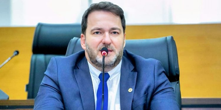 Deputado Alex Redano solicita restauração urgente da RO-257 entre Ariquemes e Machadinho D’Oeste