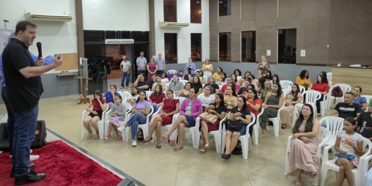 Presidente da Alero participa da abertura do curso de Libras em Ariquemes e destaca importância da inclusão