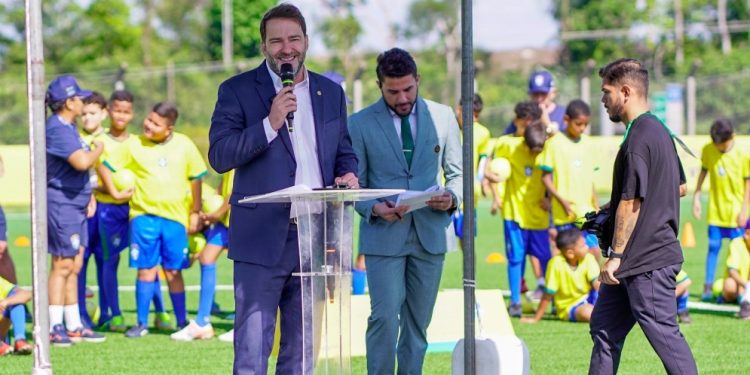 Presidente da Alero prestigia inauguração do primeiro Centro de Desenvolvimento do Futebol do legado FIFA no Brasil