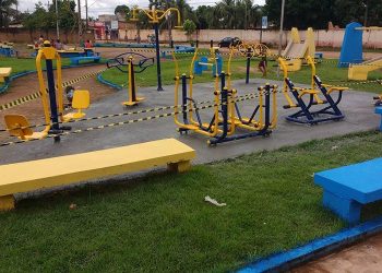 Deputado Alex Redano pede academia ao ar livre na Vila Esperança em Cujubim