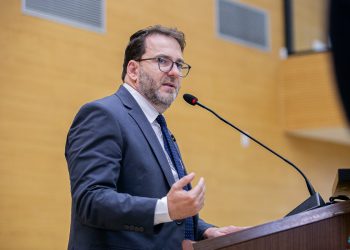 Alex Redano solicita recursos para aquisição de medicamentos e materiais de consumo em atendimento a pedido da prefeita de Ariquemes