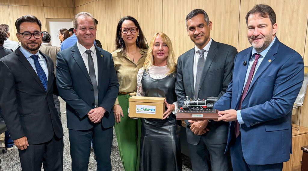 Presidente da Assembleia recebe Procurador-Geral de Justiça e reforça parceria institucional entre Assembleia e Ministério Público