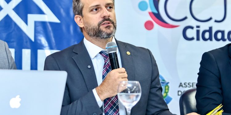 Assembleia Legislativa inscreve projeto CCJ Cidadã em premiação nacional da Unale