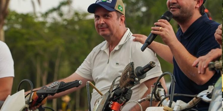Luís do Hospital prestigia 7ª etapa do Campeonato Estadual de Motocross em Jaru