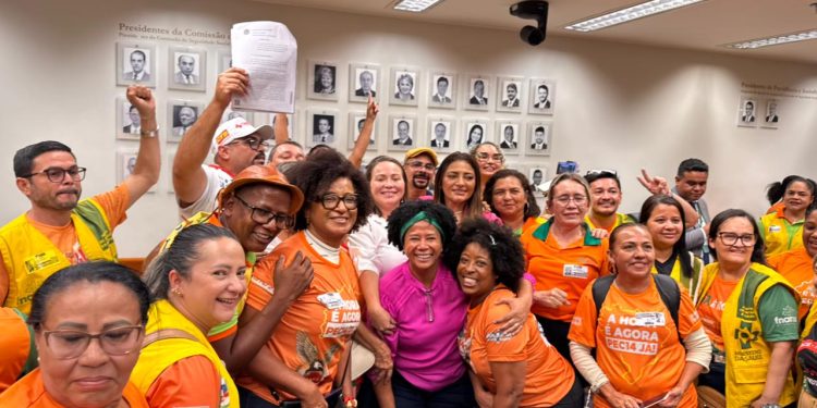 Sílvia Cristina comemora aprovação da PEC 14, que valoriza agentes comunitários de saúde e de combate às endemias