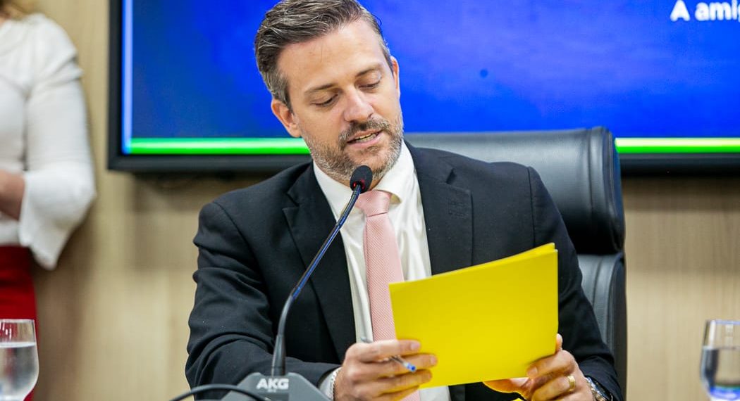 Saúde: Delegado Lucas anuncia R$ 5 milhões para cirurgias em Buritis