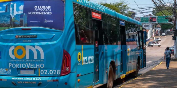 Semtran ajusta frota no recesso escolar