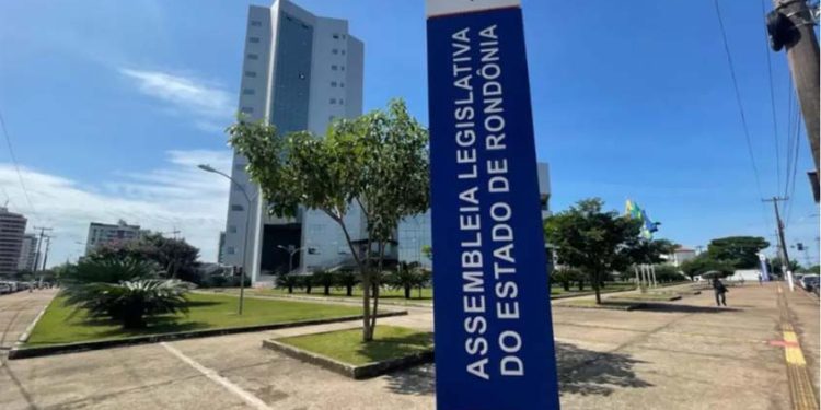 Deputados apresentam denúncias contra comandante da PM em RO