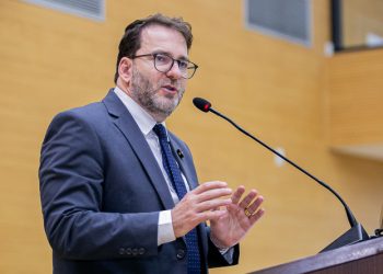 Alex Redano solicita operação tapa buracos na RO-140 entre a BR-364 e Cacaulândia