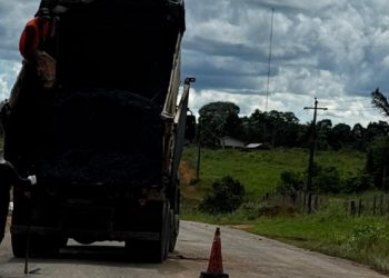 Deputado Alex Redano tem pedido atendido e DER realiza recuperação da RO-459 em Alto Paraíso