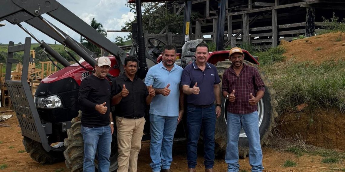 Luís do Hospital destina trator e reforça apoio aos produtores de Vale do Anari