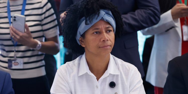 Dignidade aos servidores: Sílvia Cristina destaca o envio da PEC 47 da transposição à CCJ da Câmara dos Deputados 