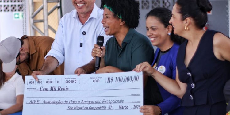 Apae de São Miguel do Guaporé recebe R$ 100 mil de emenda da deputada federal Sílvia Cristina