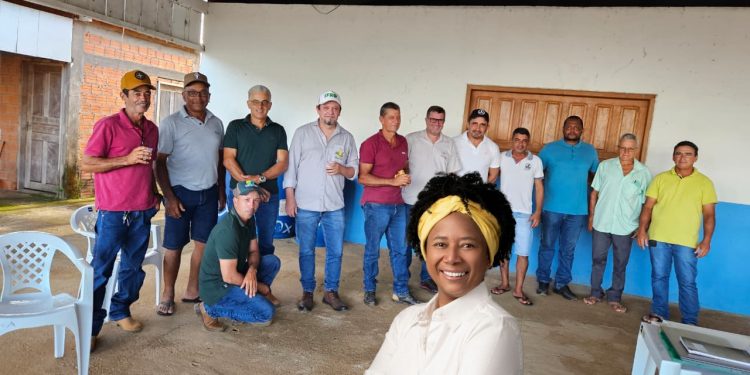 Sílvia Cristina assegura emenda de R$ 1 milhão para produtores do distrito de Palmeiras, em Nova Mamoré