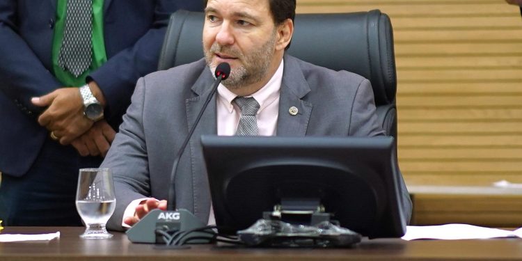 Deputado Alex Redano solicita manutenção urgente de ponte na RO-257 para garantir segurança viária