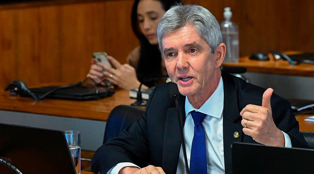 Crítico da privatização da Hidrovia do Madeira, Jaime Bagattoli comemora a suspensão do decreto