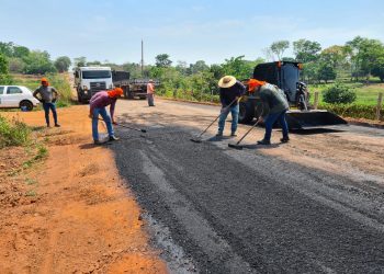 Alex Redano solicita envio de massa asfáltica para Nova Brasilândia D’Oeste