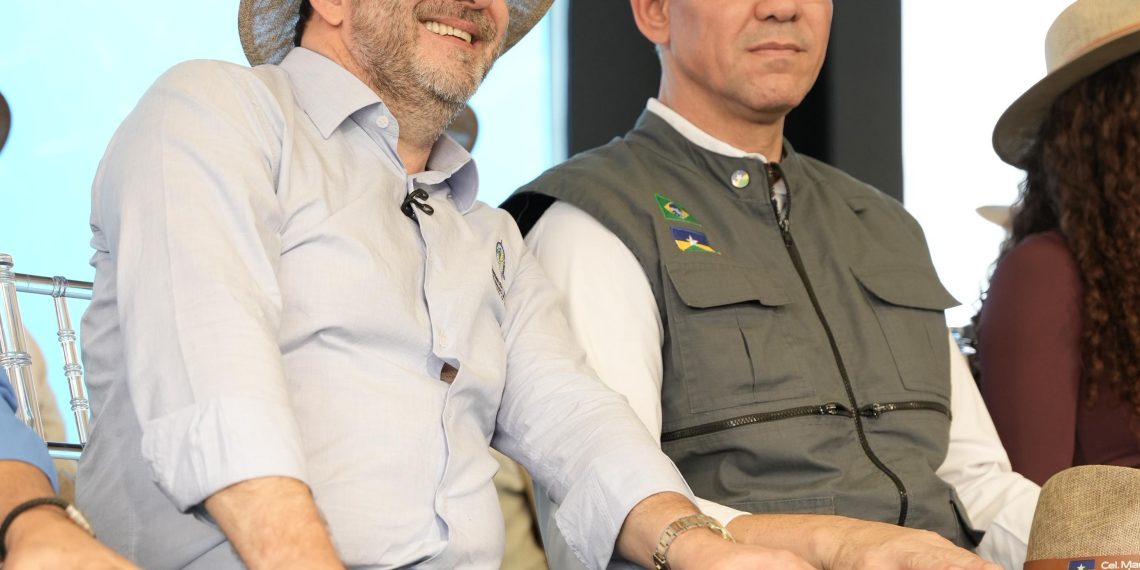Presença do presidente da Assembleia Legislativa marca abertura da Rondônia Rural Show Internacional 2026