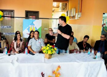 Alex Redano participa da entrega de projeto de segurança na APAE de Ariquemes