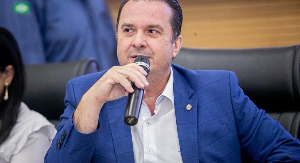 Lei Marta Isabelle, de Dr. Luís do Hospital, fortalece busca ativa escolar em Rondônia