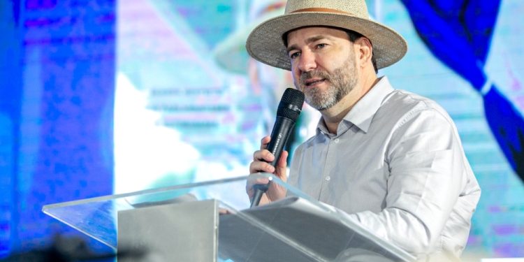 Alex Redano destaca participação da Assembleia Legislativa na Rondônia Rural Show Internacional