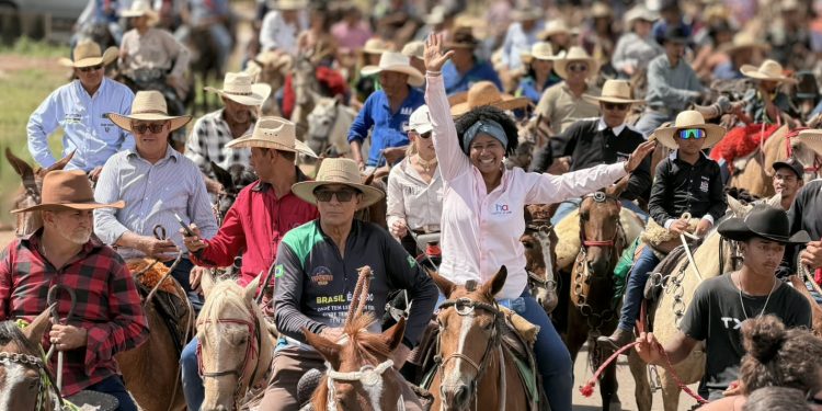Sílvia Cristina recebe apoio nos municípios e intensifica pré-campanha ao Senado, 