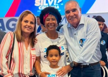 Silvia e Jesualdo reúnem multidão e largam forte rumo ao Congresso Nacional