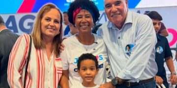 Silvia e Jesualdo reúnem multidão e largam forte rumo ao Congresso Nacional
