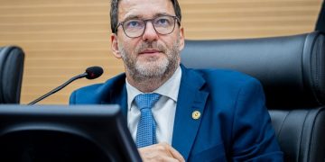 Alex Redano tem o mandato consecutivo e mantém trajetória no Legislativo de Rondônia
